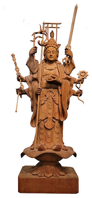 2 statues